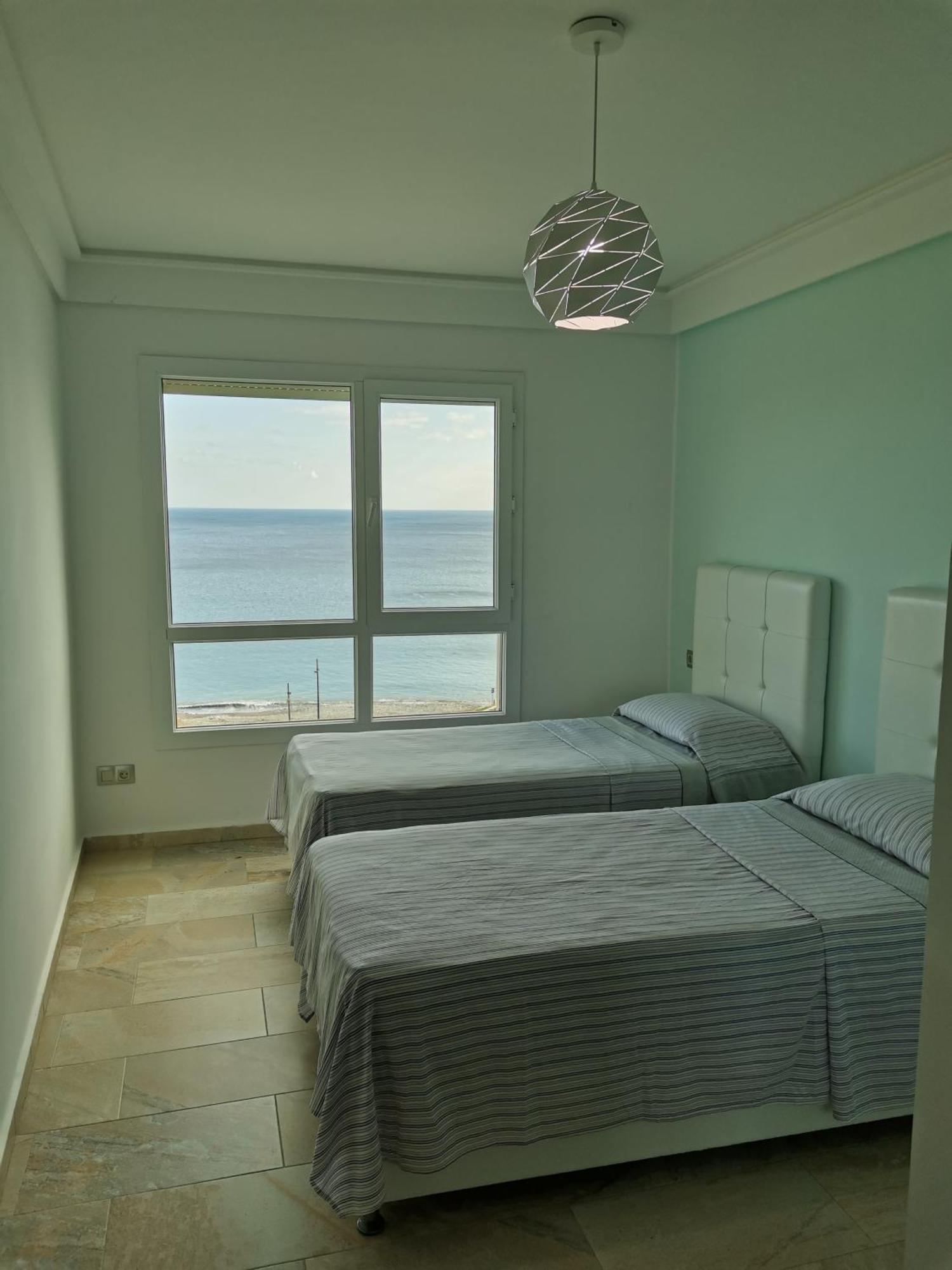 Appartf3 Vue Panoramique Sur Mer Residence Vista Del Mar Fnideq Ngoại thất bức ảnh